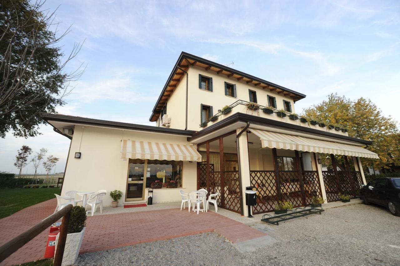 圣米凯莱亚尔塔利亚门托Terzo Bacino住宿加早餐旅馆 外观 照片